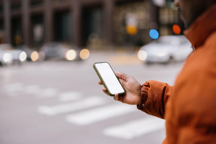 Αυτόματο κλείδωμα iPhone σε κλοπή: Πώς η Apple ετοιμάζει το πιο έξυπνο anti-theft feature που είδαμε ποτέ Αυτόματο κλείδωμα iPhone σε κλοπή: Πώς η Apple ετοιμάζει το πιο έξυπνο anti-theft feature που είδαμε ποτέ
