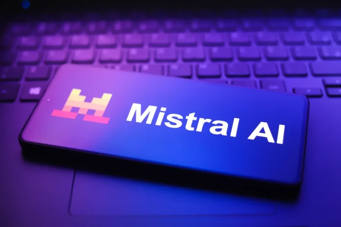Mistral: Φήμες για άντληση €3 δισ με αποτίμηση €20 δισ Mistral: Φήμες για άντληση €3 δισ με αποτίμηση €20 δισ