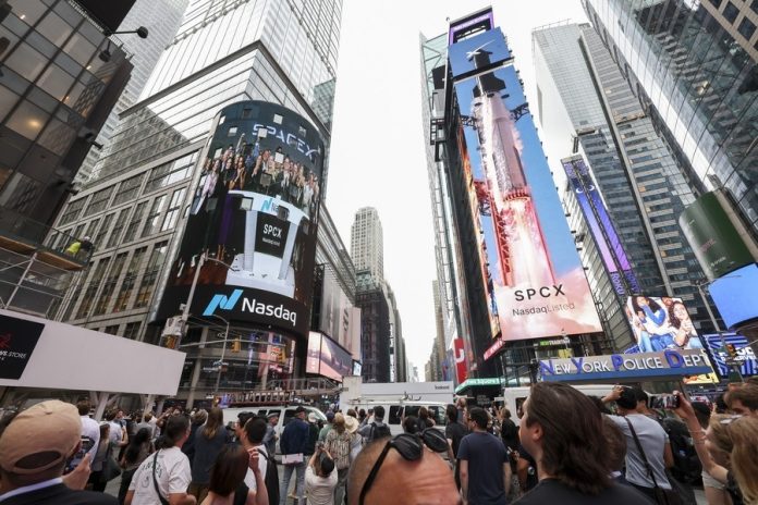 SpaceX: Ιστορικό ντεμπούτο στη Wall Street και σχέδια για Άρη