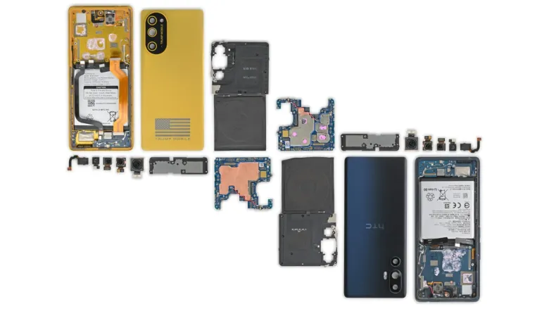 Εσωτερικό του Trump Mobile T1