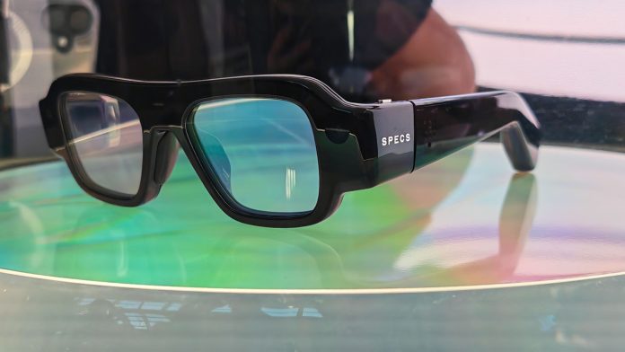 «Εξερεύνησα τα Snap Specs: Πολύ πιο κομψά απ’ όσο φαντάστηκα» «Εξερεύνησα τα Snap Specs: Πολύ πιο κομψά απ' όσο φαντάστηκα»