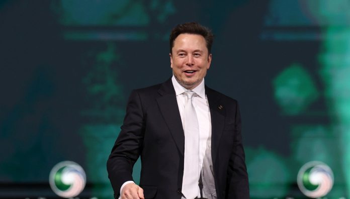 SpaceX: Πέμπτη πιο πολύτιμη εταιρεία, ξεπέρασε την Amazon SpaceX: Πέμπτη πιο πολύτιμη εταιρεία, ξεπέρασε την Amazon