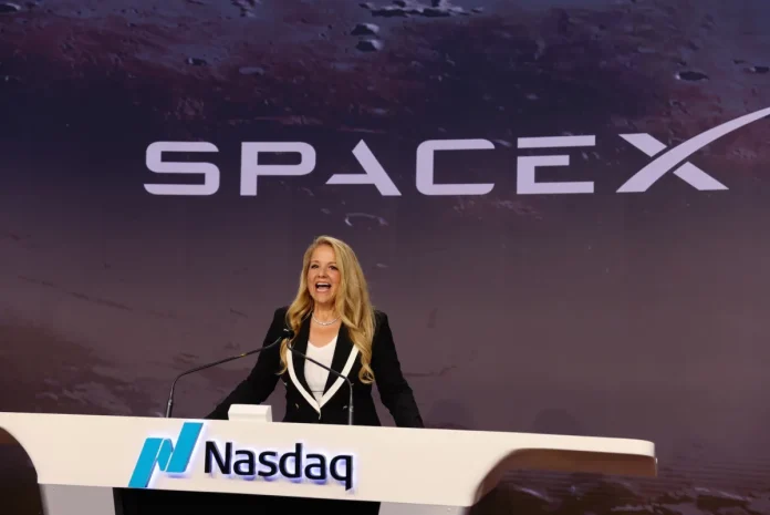 Πρόεδρος SpaceX Gwynne Shotwell: Νέα ένδειξη συγχώνευσης Tesla