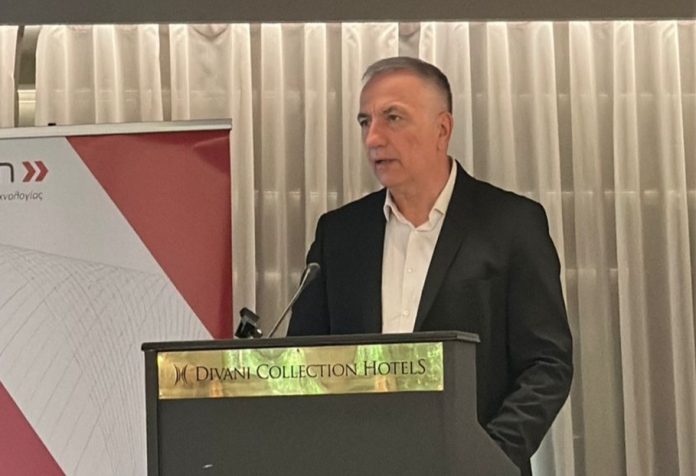 Καλαφάτης: Στρατηγικές για τεχνολογία και καινοτομία στην αγορά Καλαφάτης: Στρατηγικές για τεχνολογία και καινοτομία στην αγορά