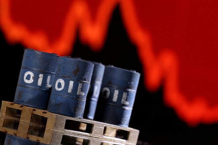 «Ταχεία εξάντληση στρατηγικών αποθεμάτων πετρελαίου» «Ταχεία εξάντληση στρατηγικών αποθεμάτων πετρελαίου»