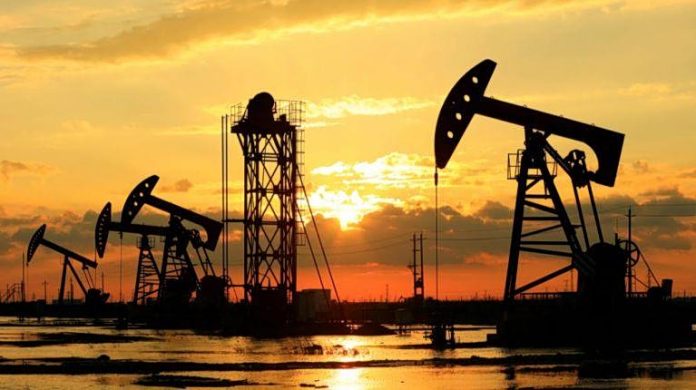 Πετρέλαιο: Εβδομαδιαία πτώση 6% – Ανάλυση & Εξελίξεις Πετρέλαιο: Εβδομαδιαία πτώση 6% - Ανάλυση & Εξελίξεις
