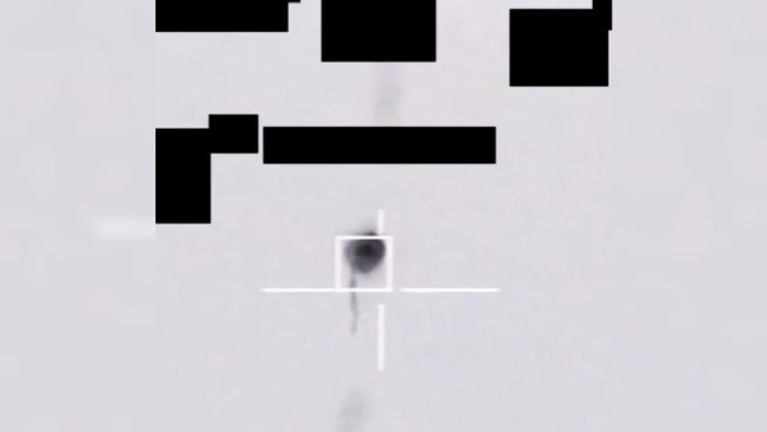 F-16 καταστρέφει UFO στο Μίσιγκαν: Στιγμές που σοκάρουν F-16 καταστρέφει UFO στο Μίσιγκαν: Στιγμές που σοκάρουν
