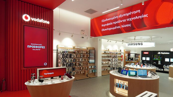 Η Vodafone μετατρέπει τα καταστήματά της σε τεχνολογικούς κόμβους Η Vodafone μετατρέπει τα καταστήματά της σε τεχνολογικούς κόμβους