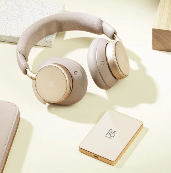 Bang & Olufsen Powerbank: Ο Φορτιστής που Θέλεις Μπροστά! Bang & Olufsen Powerbank: Ο Φορτιστής που Θέλεις Μπροστά!
