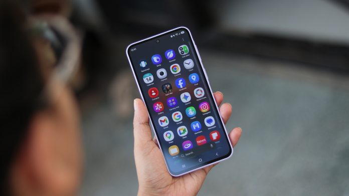 Samsung Galaxy F70 Pro: Τιμή και χαρακτηριστικά