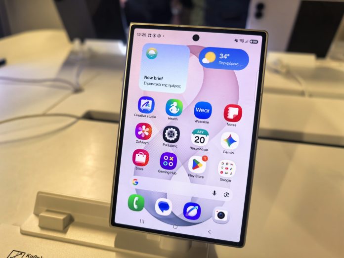 Samsung Galaxy Z Fold 8: Πρώτες Εντυπώσεις και Ανάλυση Media!