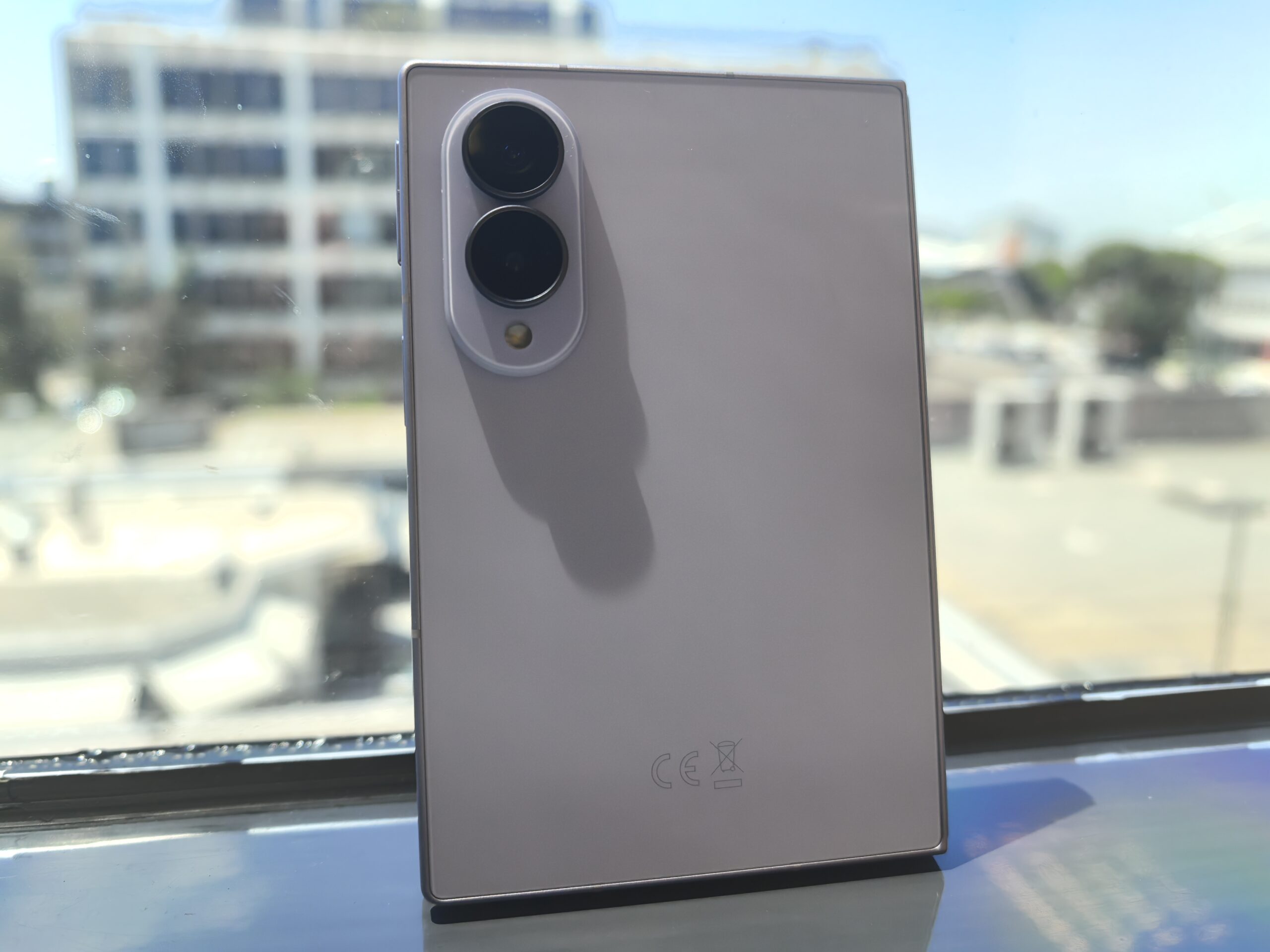 Samsung Galaxy Z Fold 8