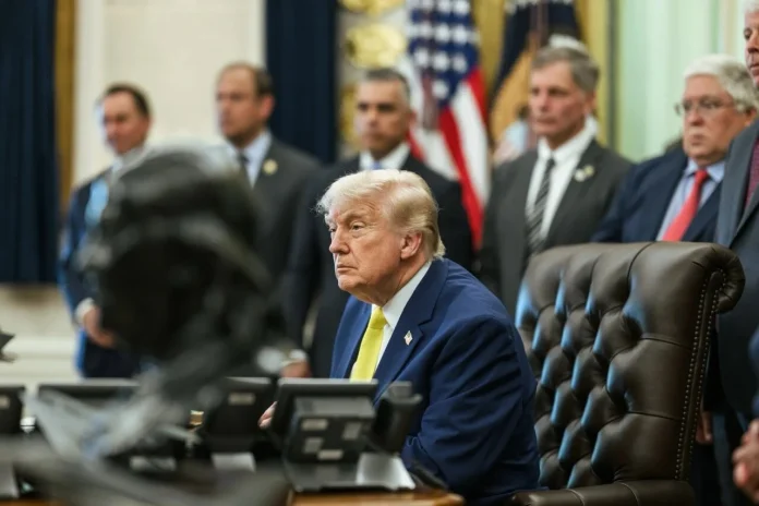 «Απώλειες 3,8 δισ. δολαρίων για επενδυτές του $TRUMP»