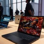 MacBook Pro: Νέα μοντέλα με αυξημένη RAM και οθόνη αφής