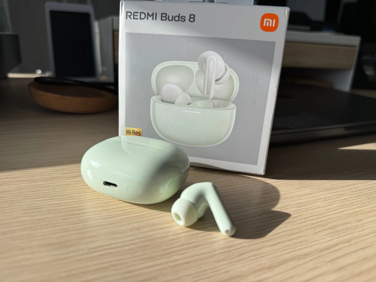 redmi-buds-8-techgear-review-3.jpg redmi-buds-8-techgear-review-3.jpg