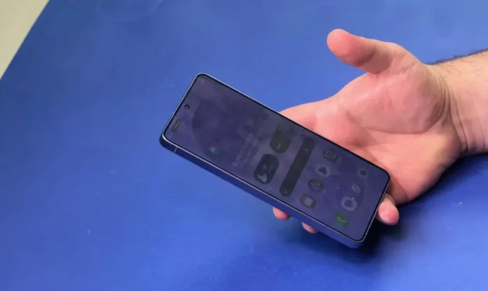 Samsung: Γιατί οι οθόνες γίνονται κόκκινες;