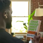 AirPods με κάμερα: Η νέα διαρροή της Apple που φέρνει αντιδράσεις