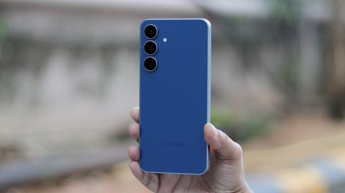 Galaxy S26 FE: Νέες διαρροές αποκαλύπτουν πότε κυκλοφορεί Galaxy S26 FE: Νέες διαρροές αποκαλύπτουν πότε κυκλοφορεί