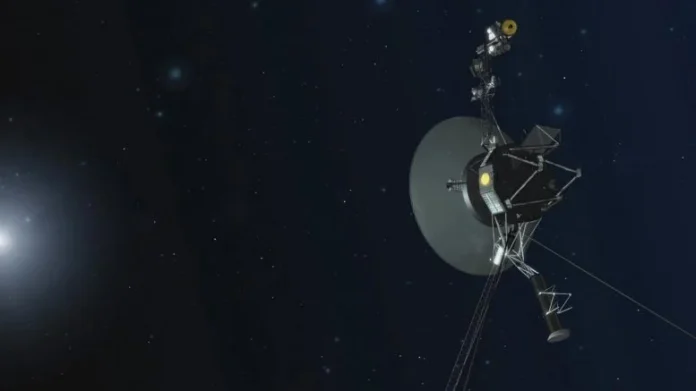 Voyager 2: Το νέο “κόλπο” της NASA για να παραμείνει ζωντανό στο διάστημα Voyager 2: Το νέο “κόλπο” της NASA για να παραμείνει ζωντανό στο διάστημα