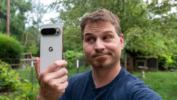 Google Pixel 10 Pro: Ένας χρόνος συμβίωσης και τα απρόσμενα προβλήματα Google Pixel 10 Pro: Ένας χρόνος συμβίωσης και τα απρόσμενα προβλήματα