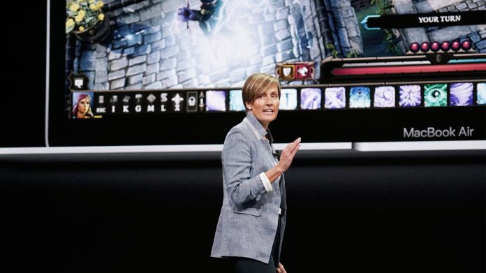 Νέος CEO στην Apple: Επιστροφή στελέχους hardware στην ομάδα Νέος CEO στην Apple: Επιστροφή στελέχους hardware στην ομάδα