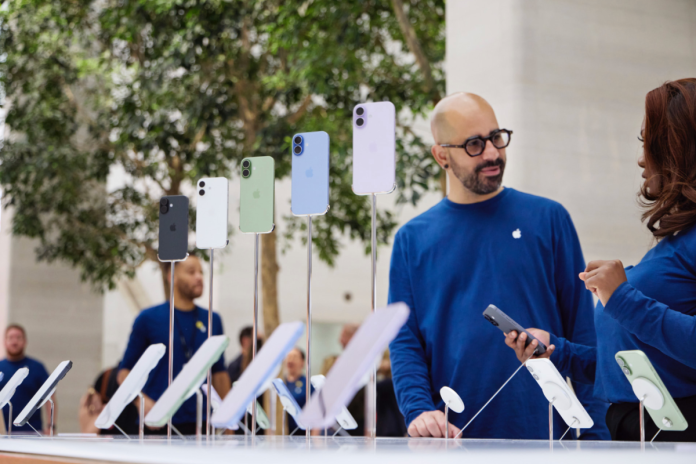 Αγορά smartphone ή συνδρομή: Τι συμφέρει περισσότερο;