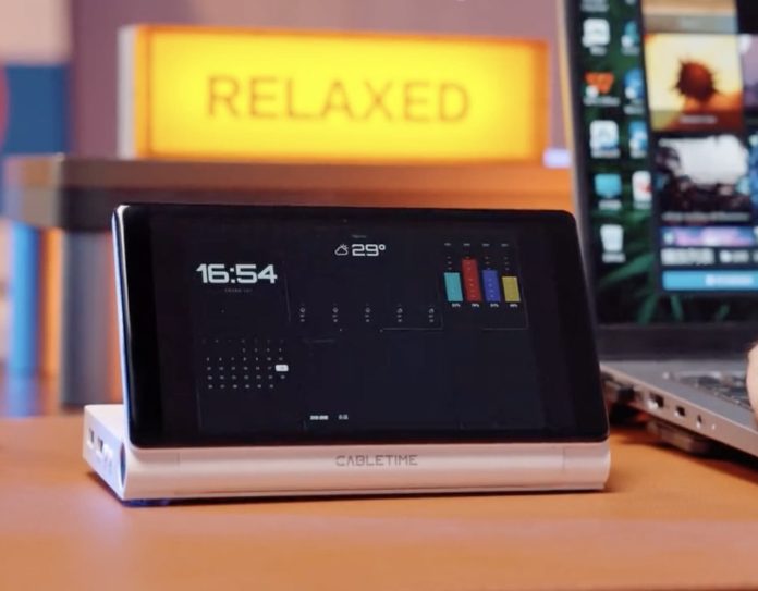 ScreenDock: Οικονομικό 8-σε-1 Dock με Ενσωματωμένη Οθόνη
