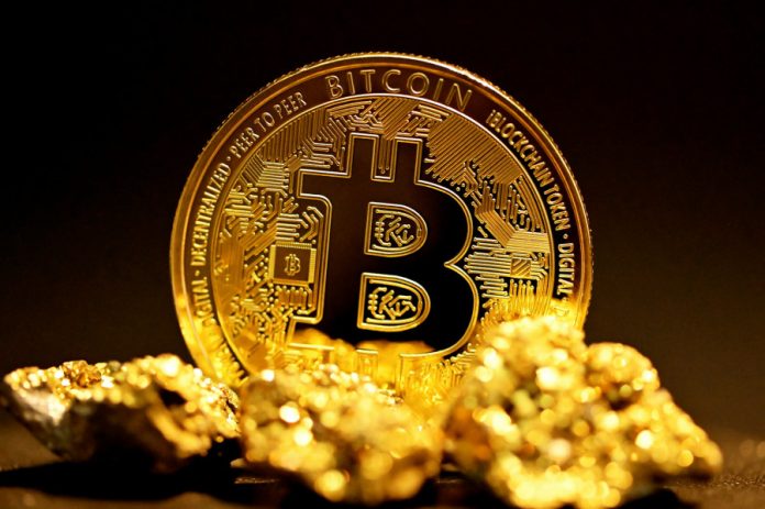 Bitcoin: Ανακάμπτει στα $64.000 ενόψει της κρίσιμης Fed
