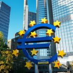 Τεχνητή Νοημοσύνη: Γιατί μένουν πίσω οι ελληνικές ΜμΕ (ΕΚΤ)