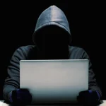 FBI: Νέα προειδοποίηση για sextortion και υποκλοπή φωτογραφιών