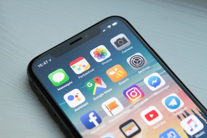 Apple: Στο στόχαστρο της Γερμανίας για αθέμιτο ανταγωνισμό στα App Prompts