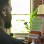 AirPods με κάμερες: Η Apple τα αποκάλυψε κατά λάθος