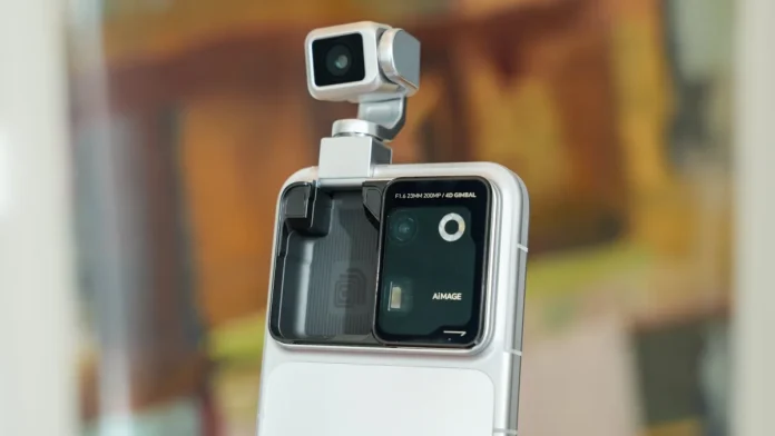 Honor Robot Phone: Smartphone με ενσωματωμένο ρομποτικό gimbal