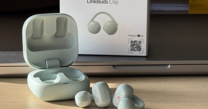 Sony LinkBuds Clip Review: Αξίζουν τα premium open-ear ακουστικά; Sony LinkBuds Clip Review: Αξίζουν τα premium open-ear ακουστικά;